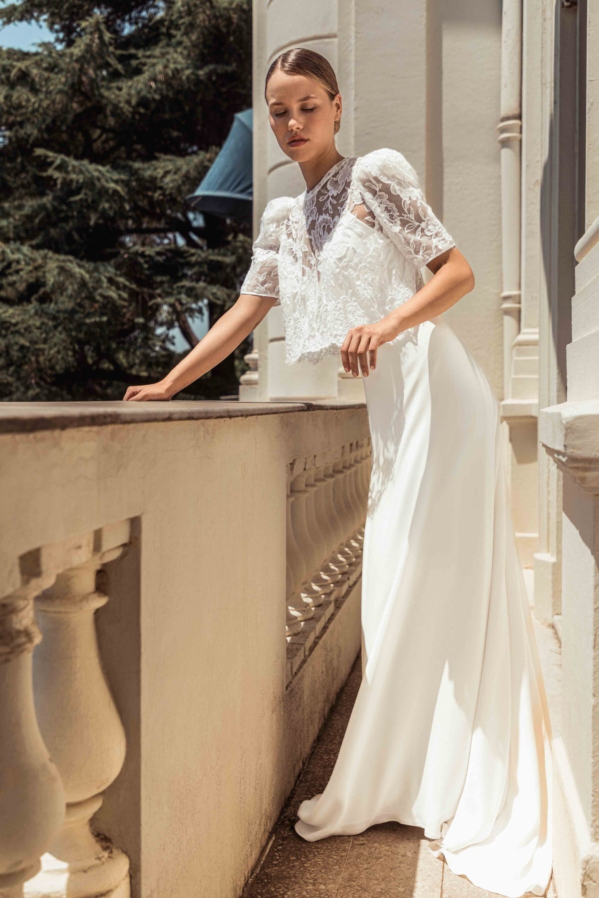 Les robes de mariée Caroline Takvorian sont chez Melody Nelson à Namur