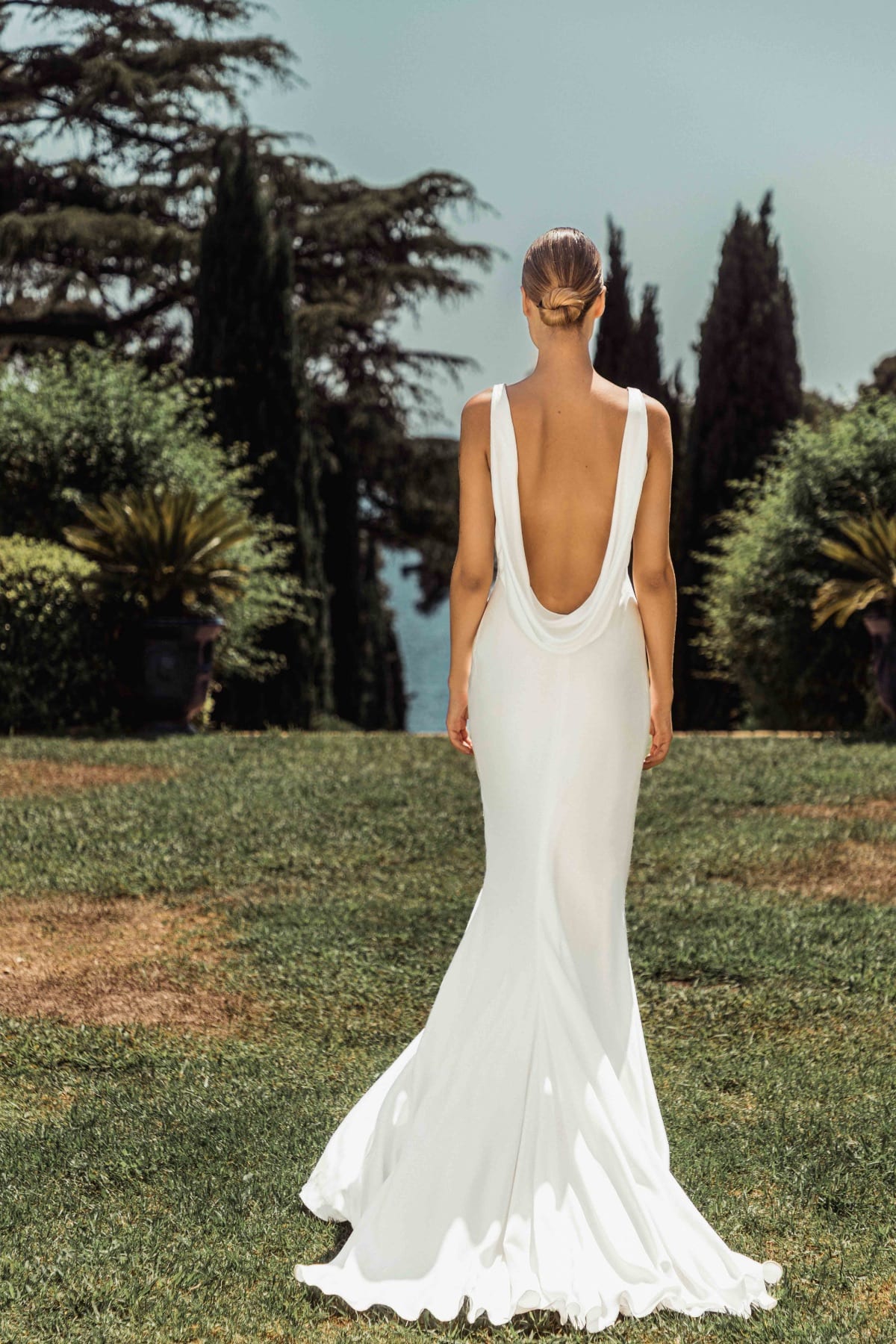 Les robes de mariée Caroline Takvorian sont chez Melody Nelson à Namur