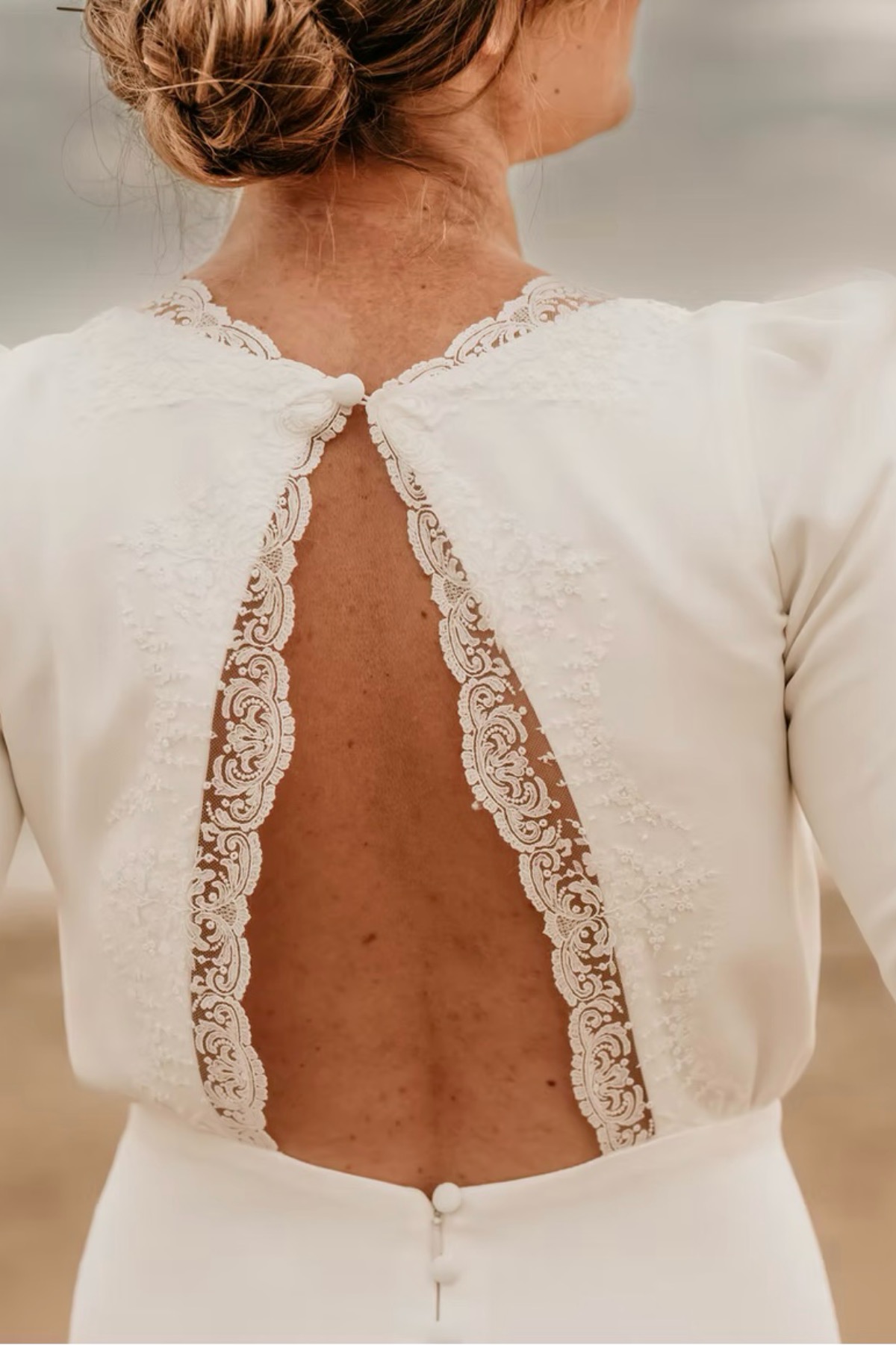 robe de mariée Claudine création disponible chez Melody Nelson à Erpent, Namur, Belgique