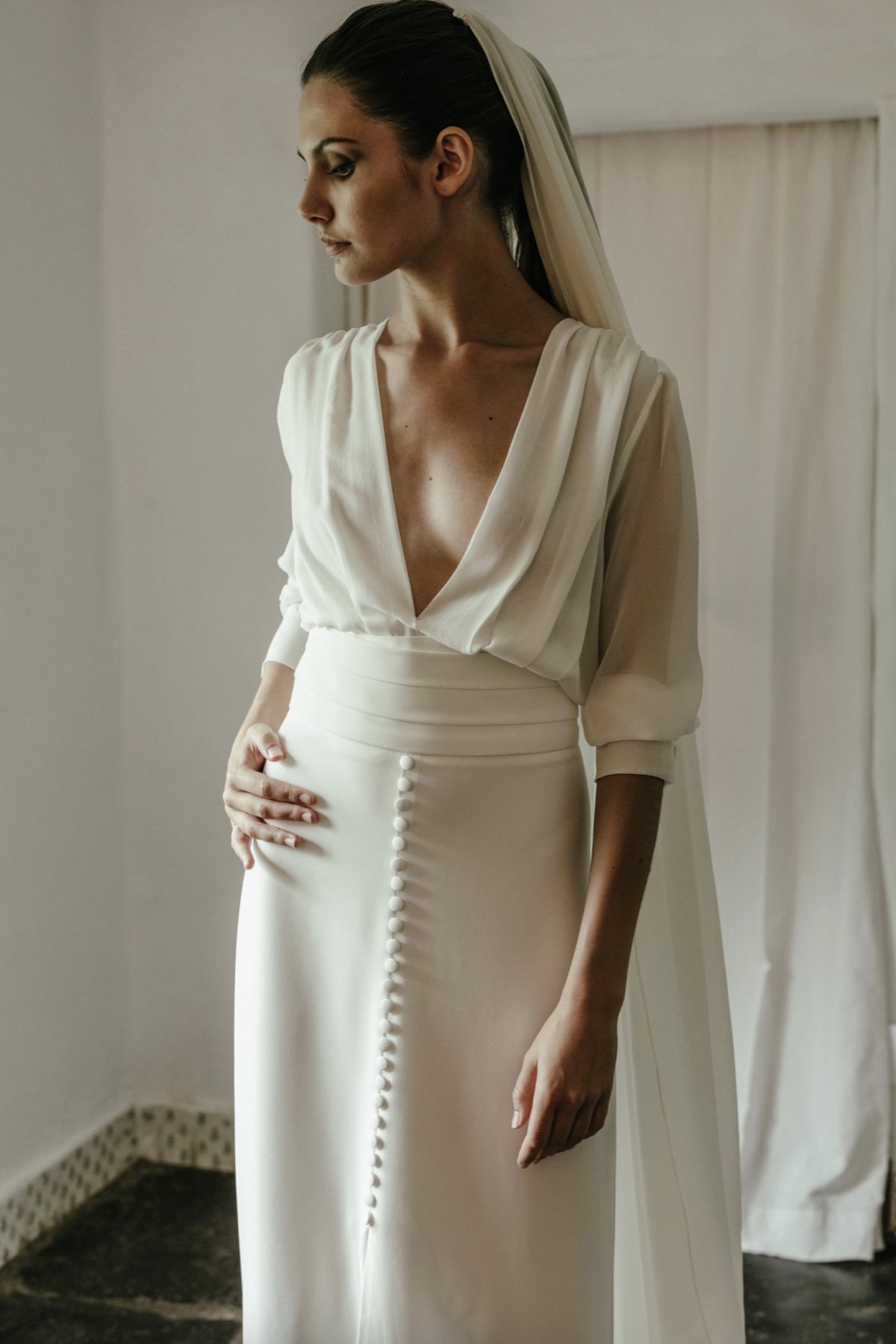 Victoire Vermeulen wedding dress available at Melody Nelson in Erpent, Namur, Belgium.
