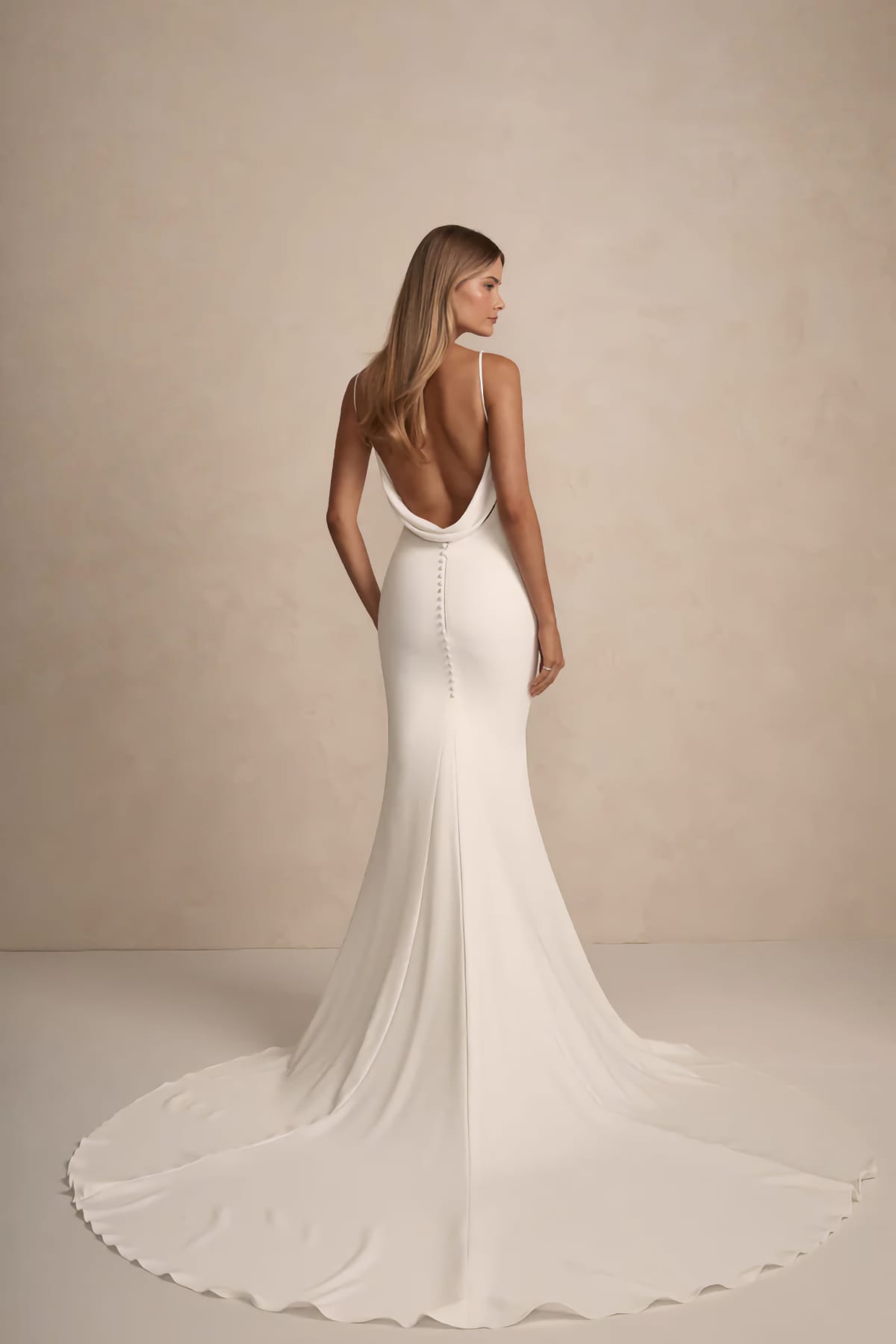 robe de mariée Made with Love disponible chez Melody Nelson à Erpent, Namur, Belgique