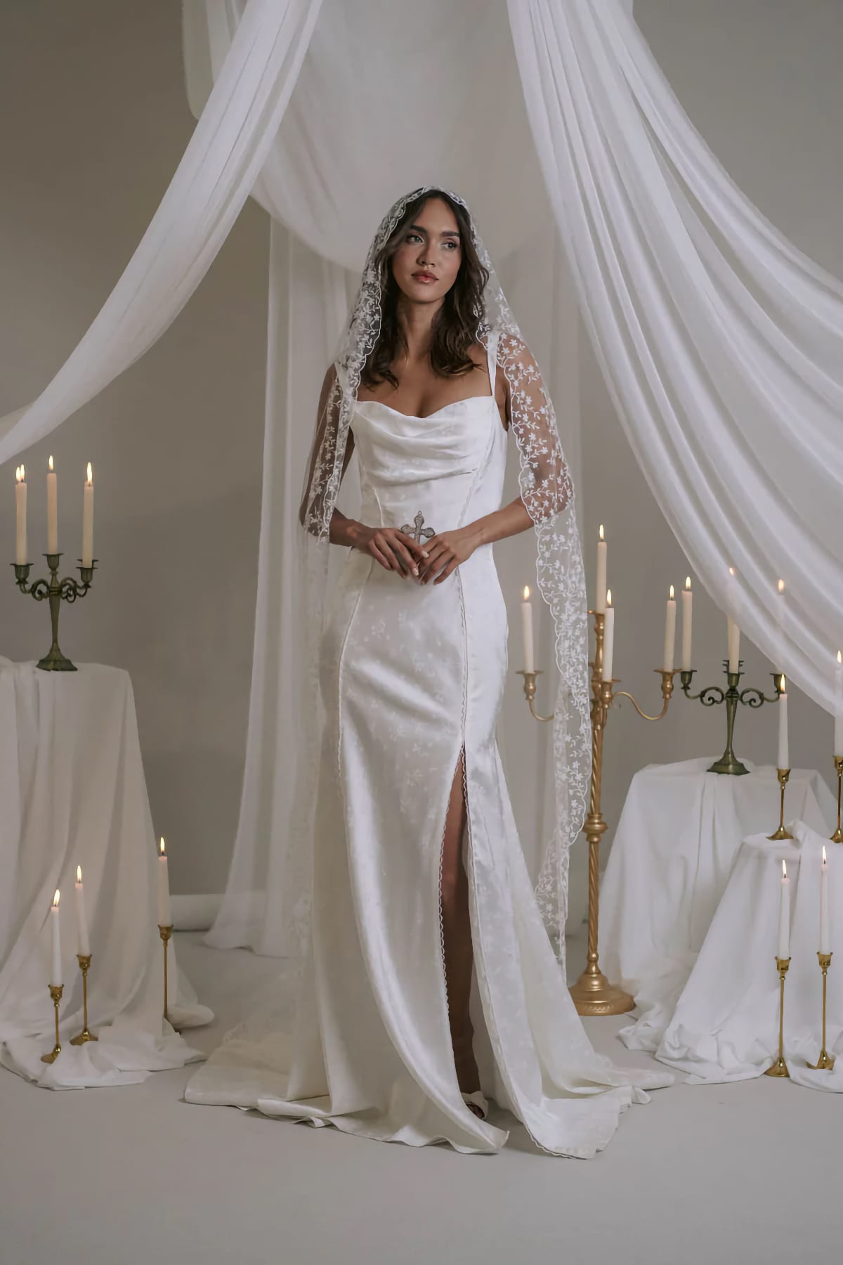 robe de mariée Rime Arodaky disponible chez Melody Nelson à Erpent, Namur, Belgique